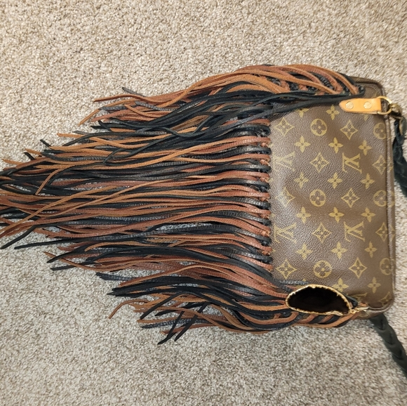 Vintage Boho Bags Louis Vuitton crossbody - Picture 4 of 9